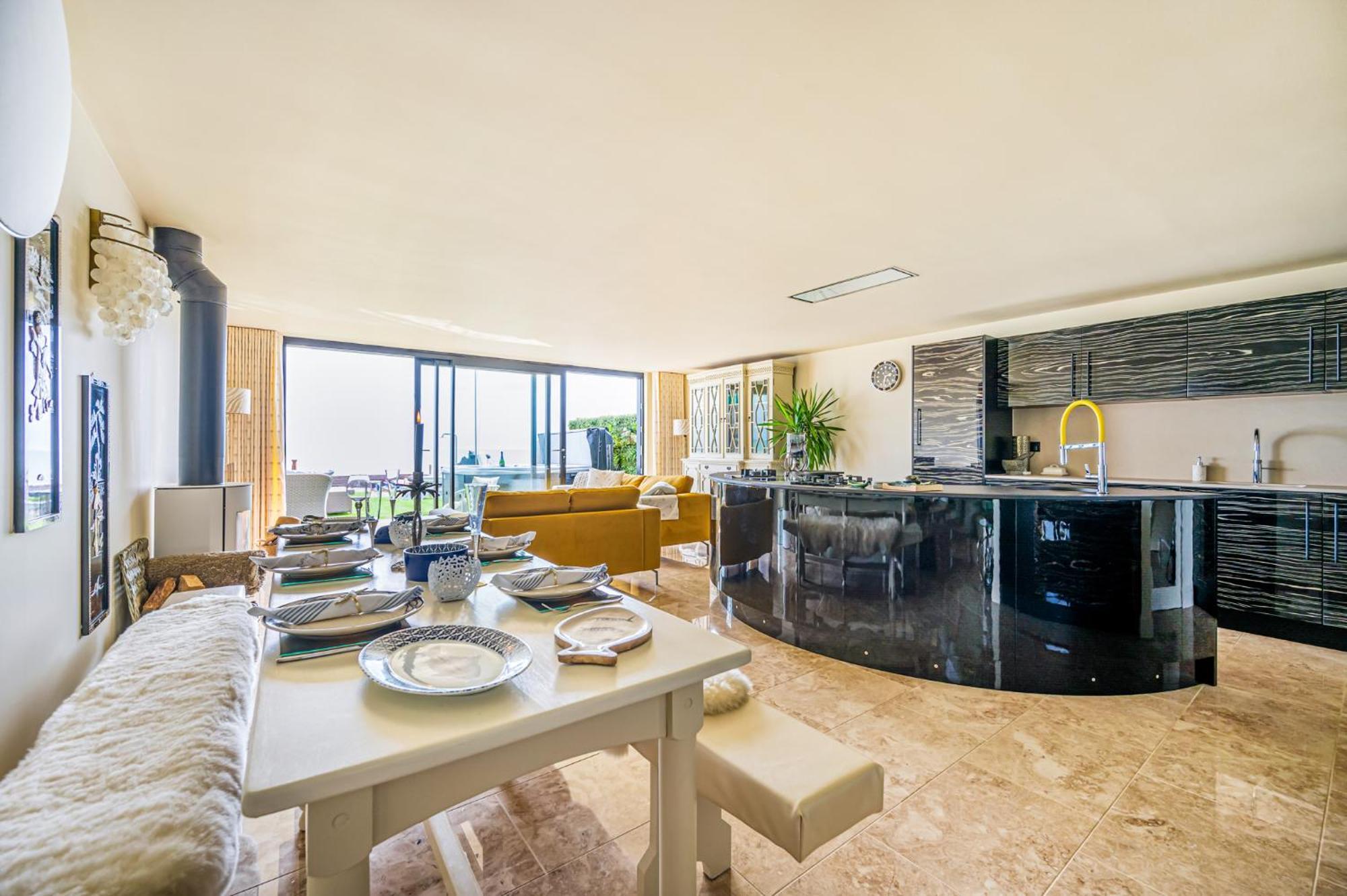 Aqua Blu Beach House Holiday Rental Pevensey Ngoại thất bức ảnh